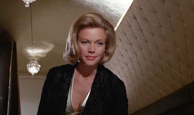Movie and TV Cast Screencaps: Honor Blackman as Pussy Galore / Goldfinger (1964) / 28 Screencaps